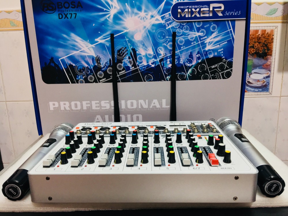 MIXER BOSA DX77 TÍCH HỢP MICRO KHÔNG DÂY