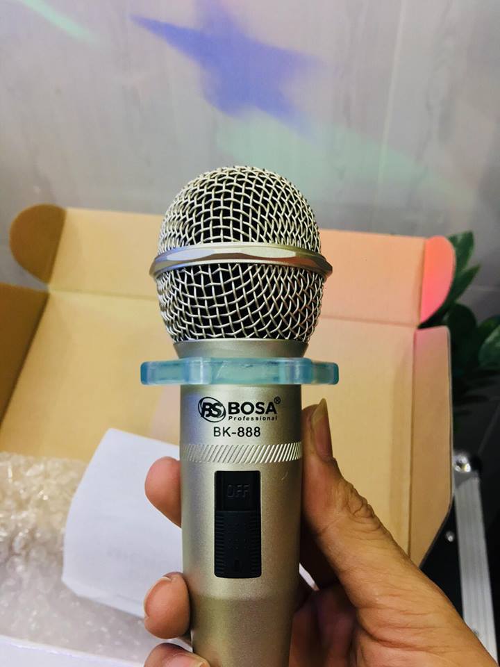 MICRO KARAOKE CÓ DÂY BOSA BK888