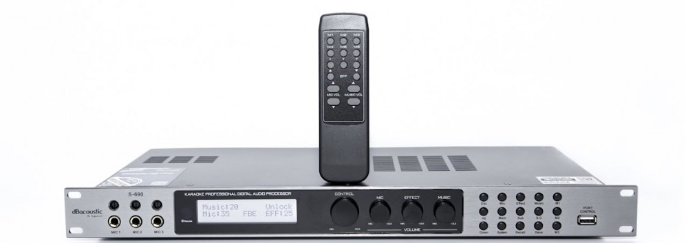 Vang Số Karaoke dBacoustic S690